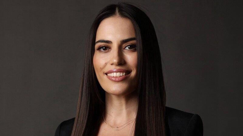 Të mos jesh vetëm përballë kancerit: Një bisedë me Donjeta Zeqën mbi pacientët, kujdesin dhe empatinë